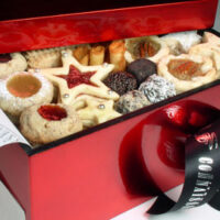 Maple Praline Shortbread Cookies