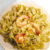 Creamy Pesto with Jumbo Shrimp on Fettuccine